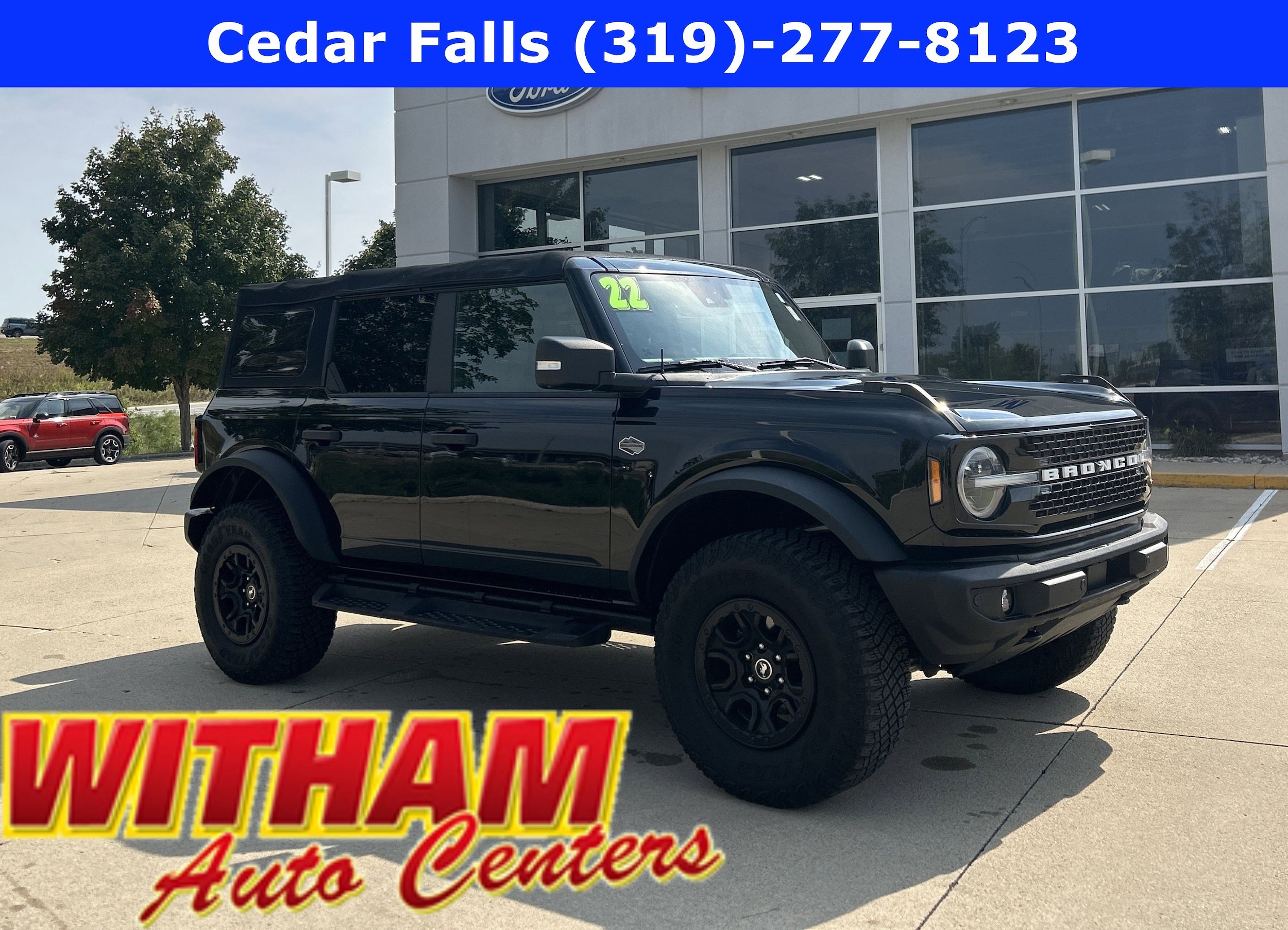 2022 Ford Bronco 4-Door Wildtrak's photo