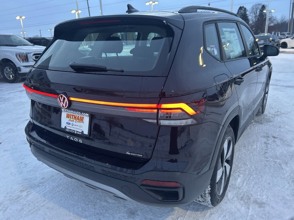 New 2026 Volkswagen Taos 1.5T S SUV