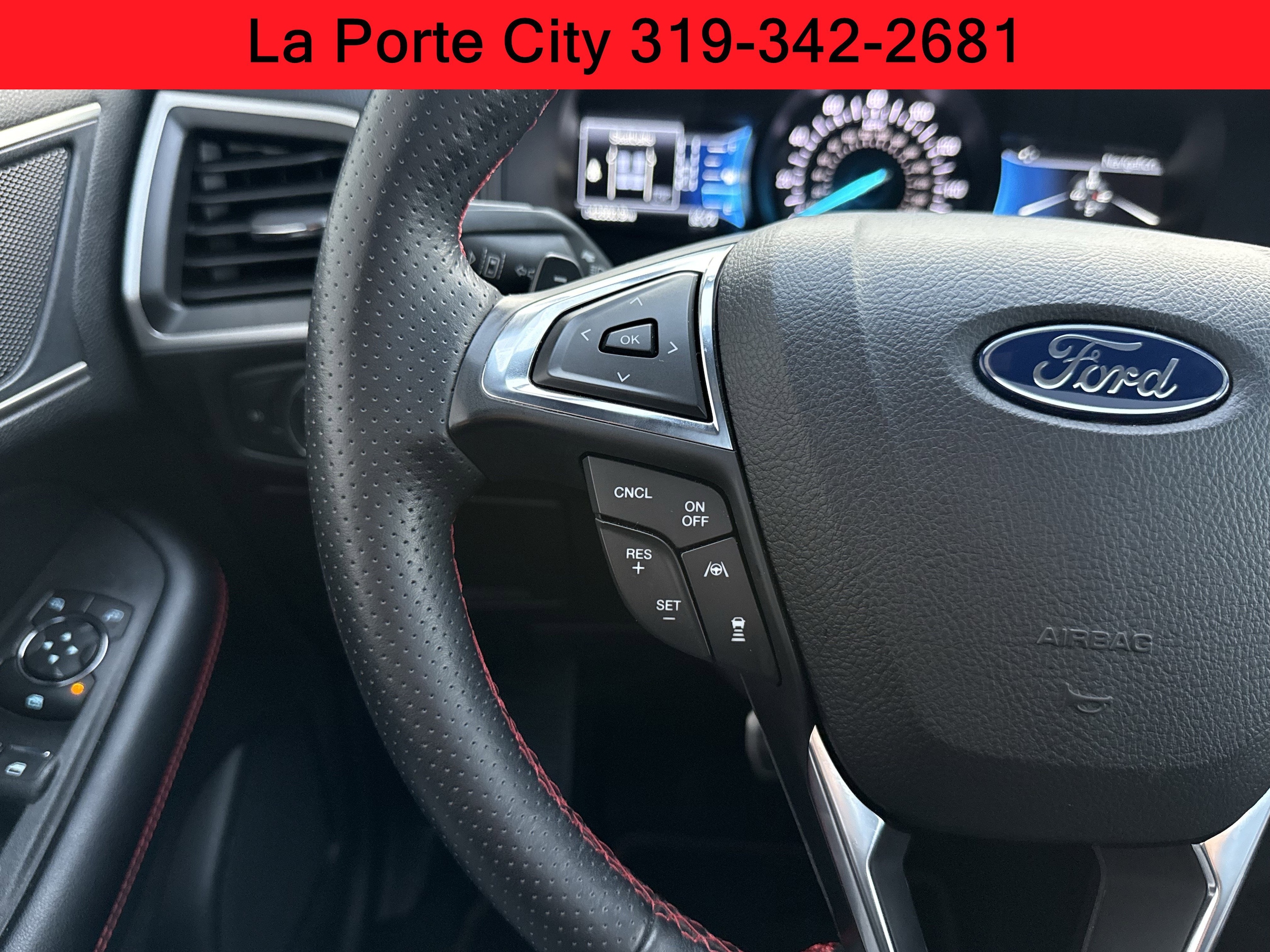 2022 Ford Edge ST-Line - Photo 13