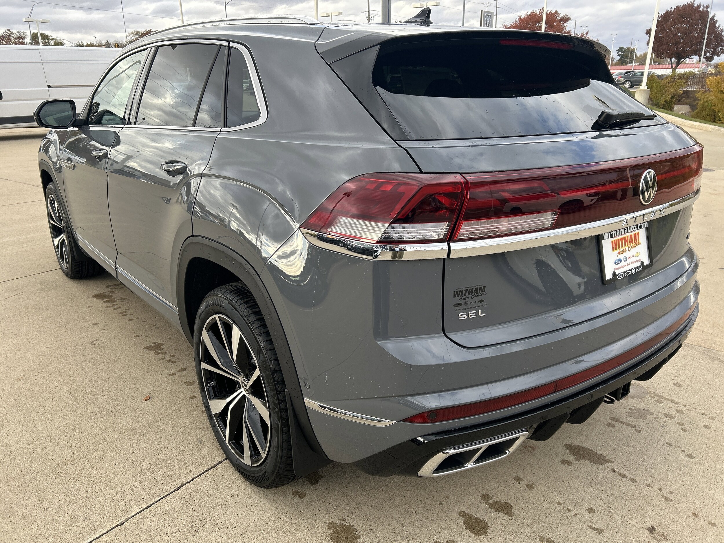 2026 Volkswagen Atlas Cross Sport SEL Premium R-LINE - Photo 6