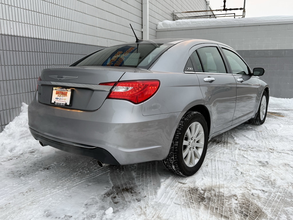 Used 2014 Chrysler 200 Limited Sedan