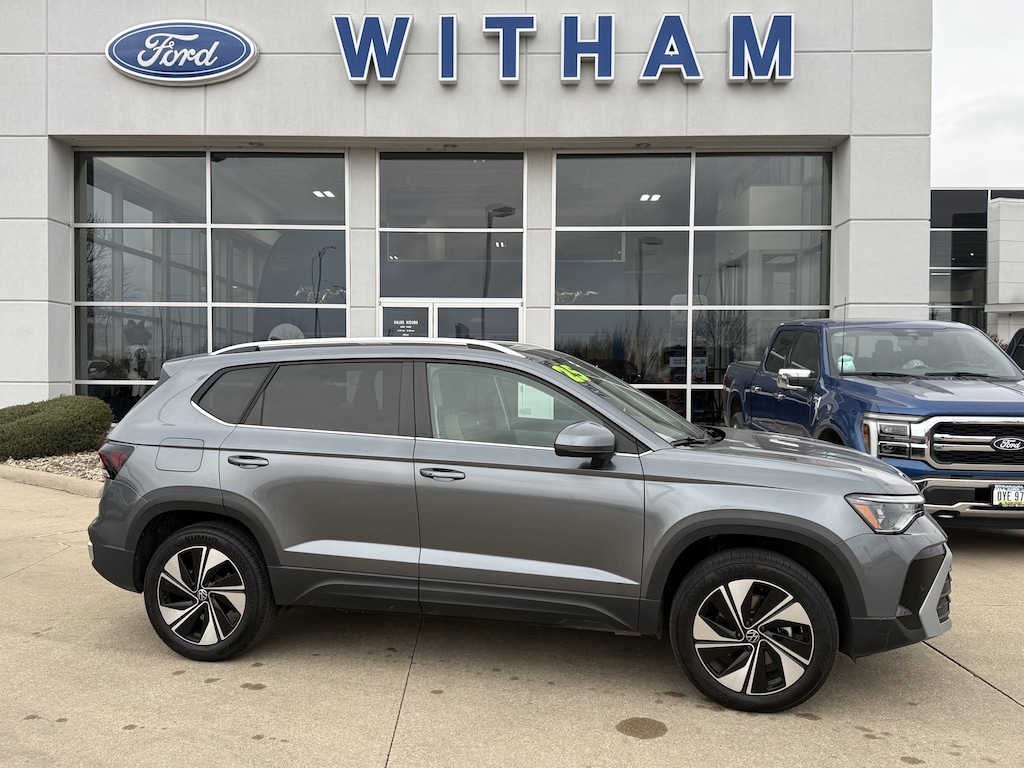 Used 2025 Volkswagen Taos 1.5T SE SUV