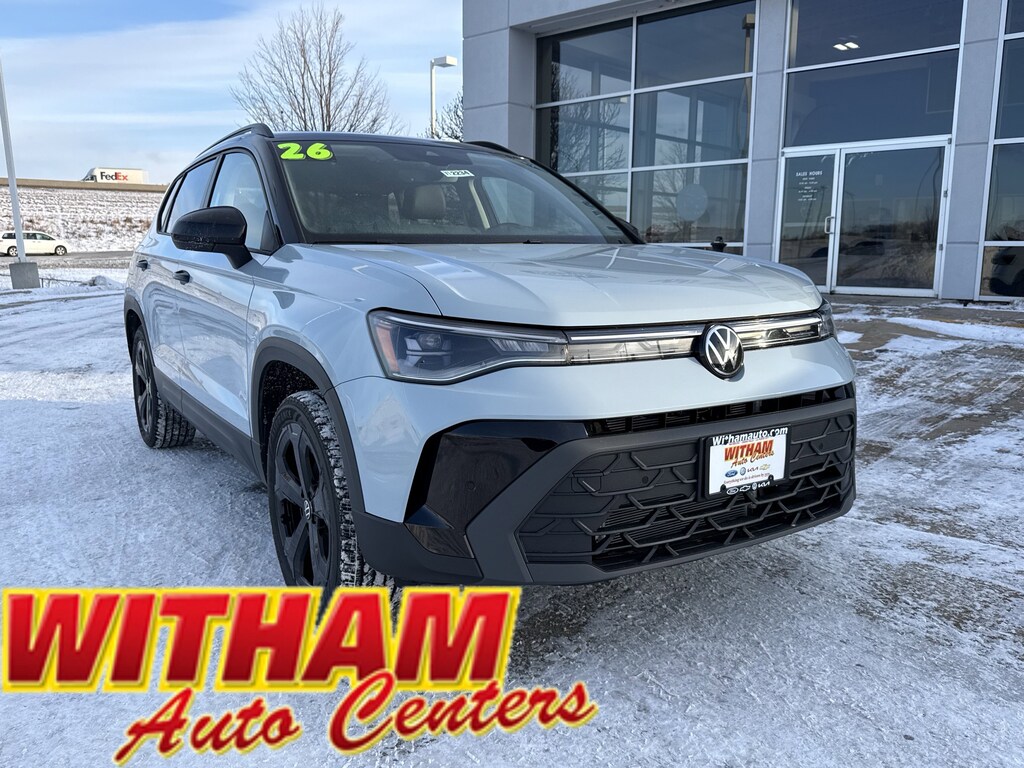 New 2026 Volkswagen Taos 1.5T SE Black SUV