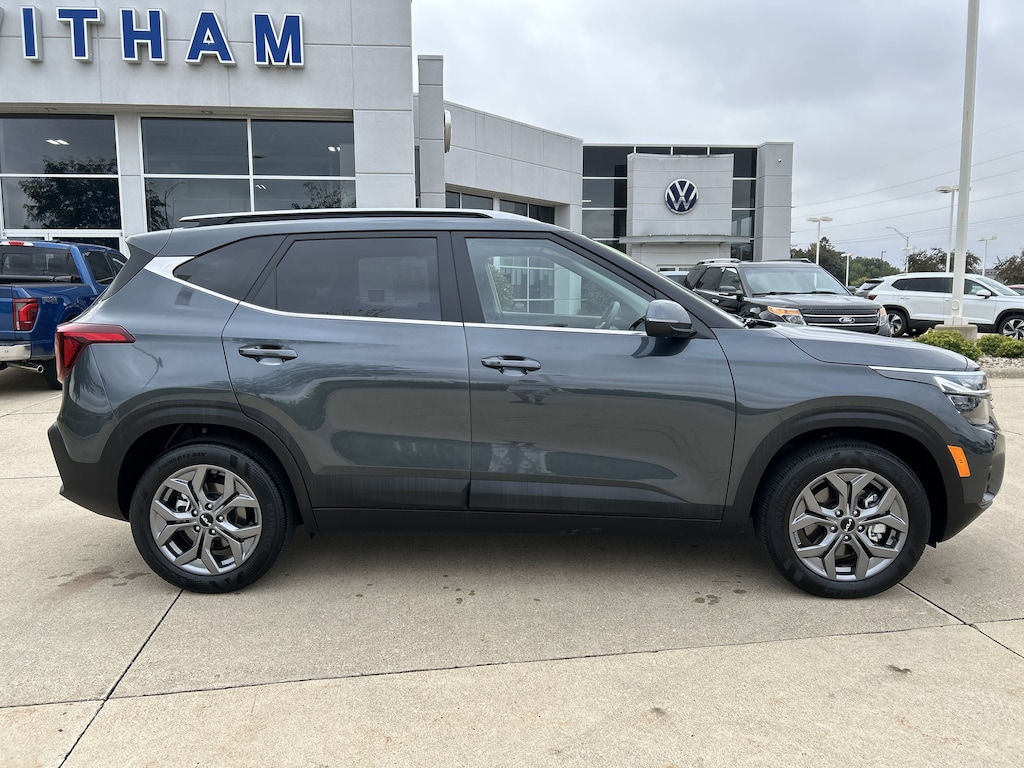 Used 2024 Kia Seltos S SUV