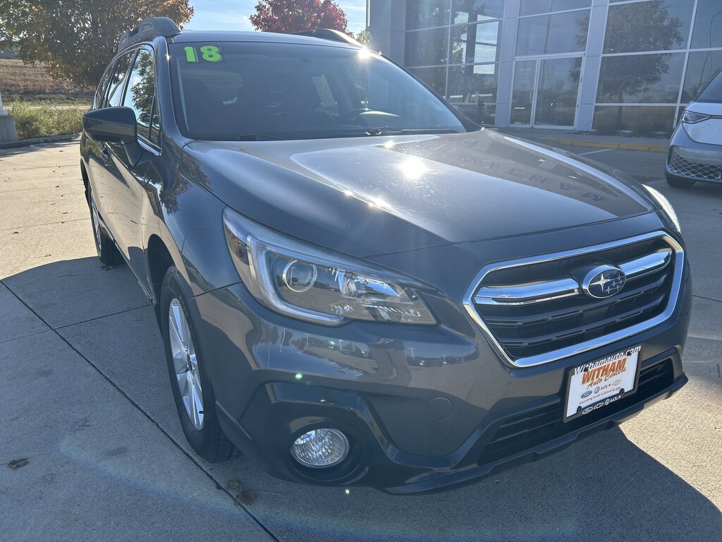 Used 2018 Subaru Outback 2.5i Premium with SUV