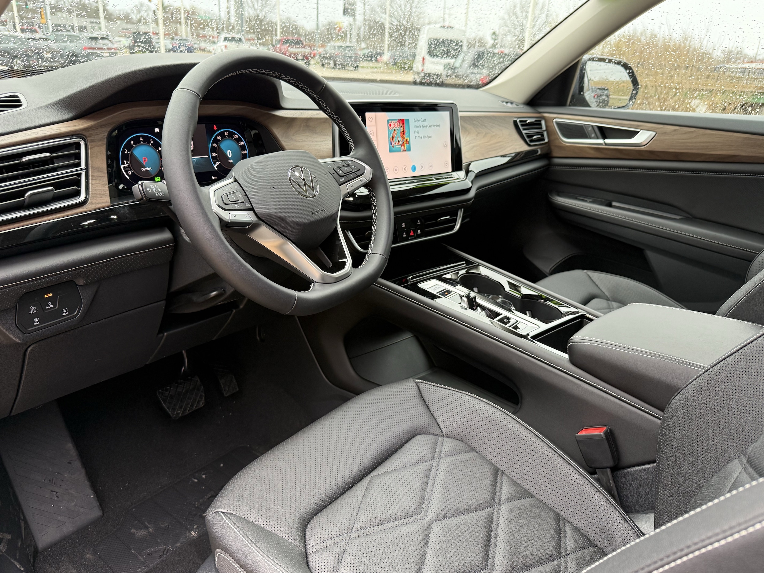 2026 Volkswagen Atlas SE w/Tech - Photo 13