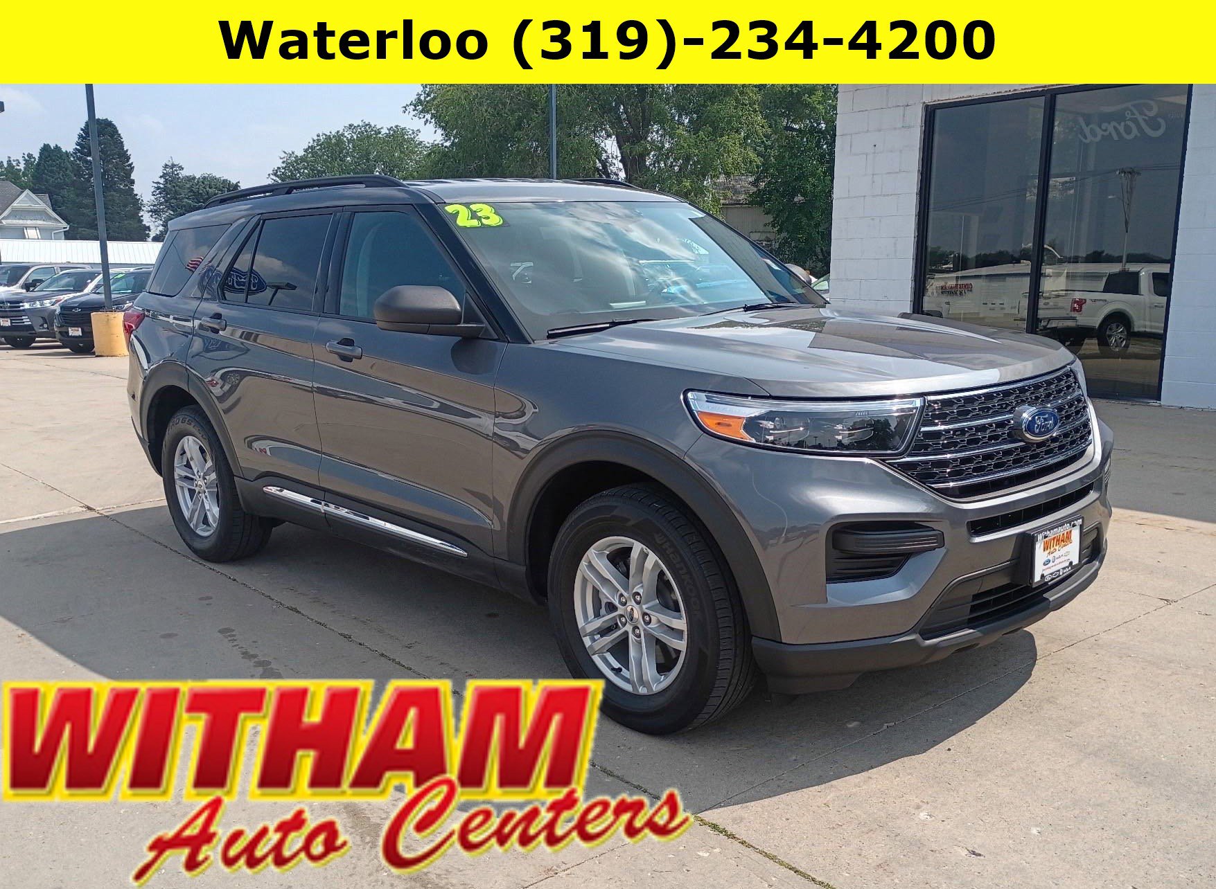 2023 Ford Explorer XLT's photo