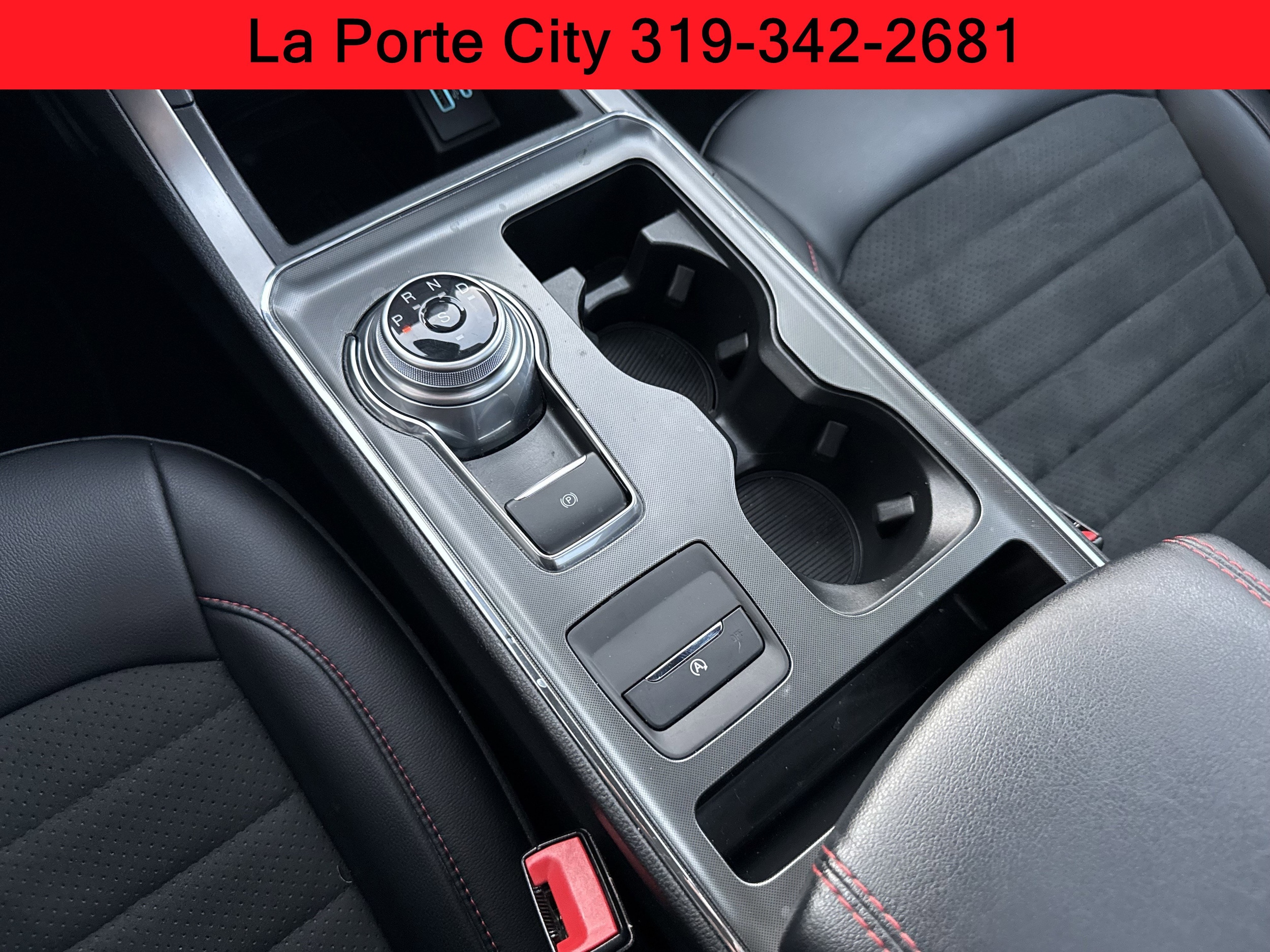 2022 Ford Edge ST-Line - Photo 18