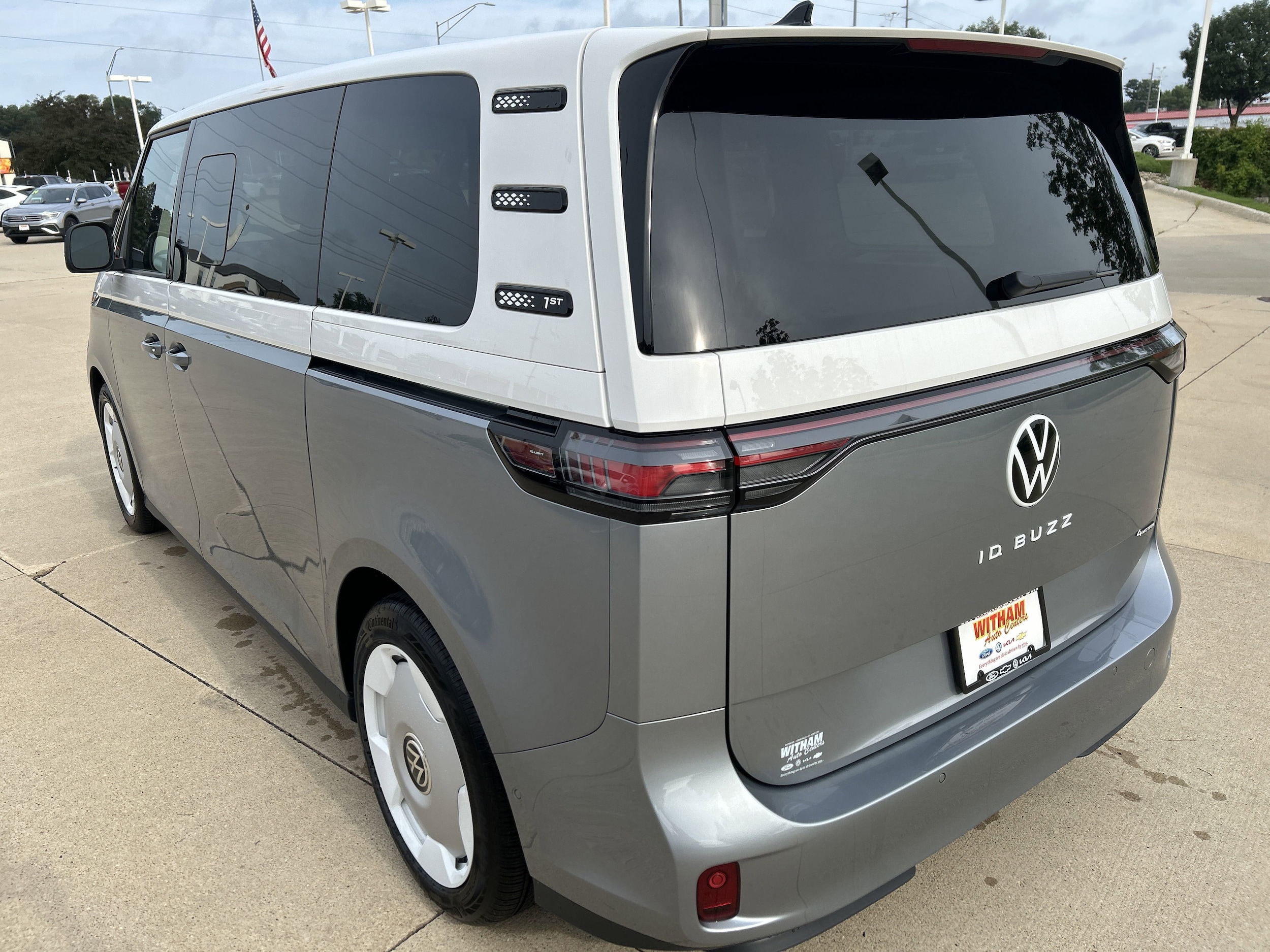 2025 Volkswagen ID. Buzz 1st Edition - Photo 6