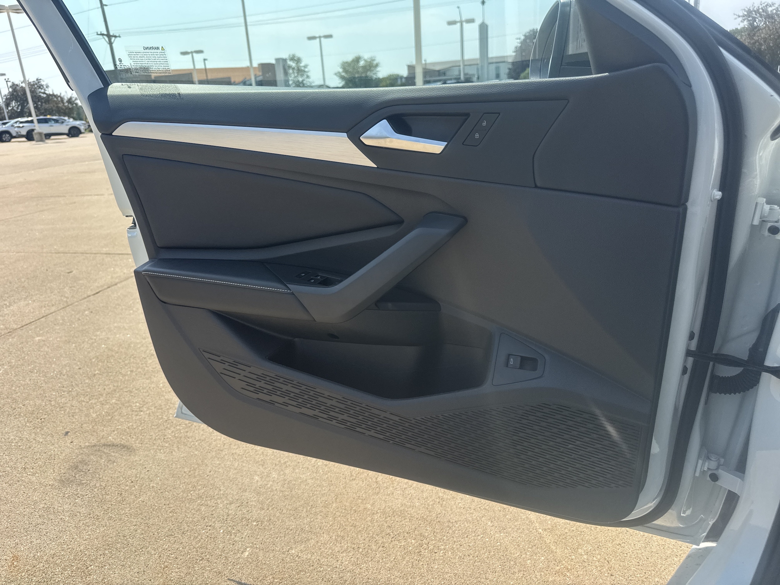 2026 Volkswagen Jetta Sport - Photo 10