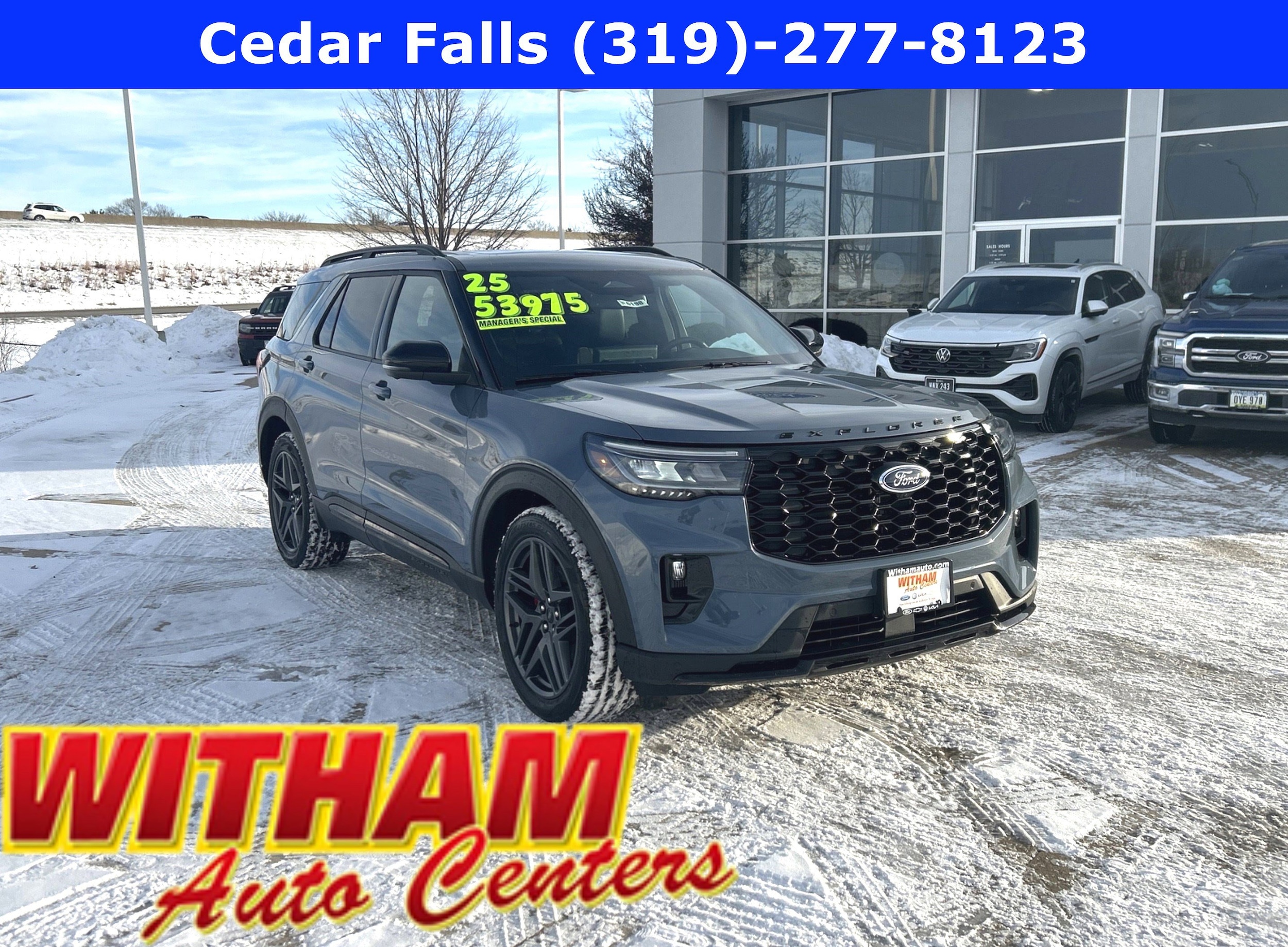 2025 Ford Explorer ST's photo