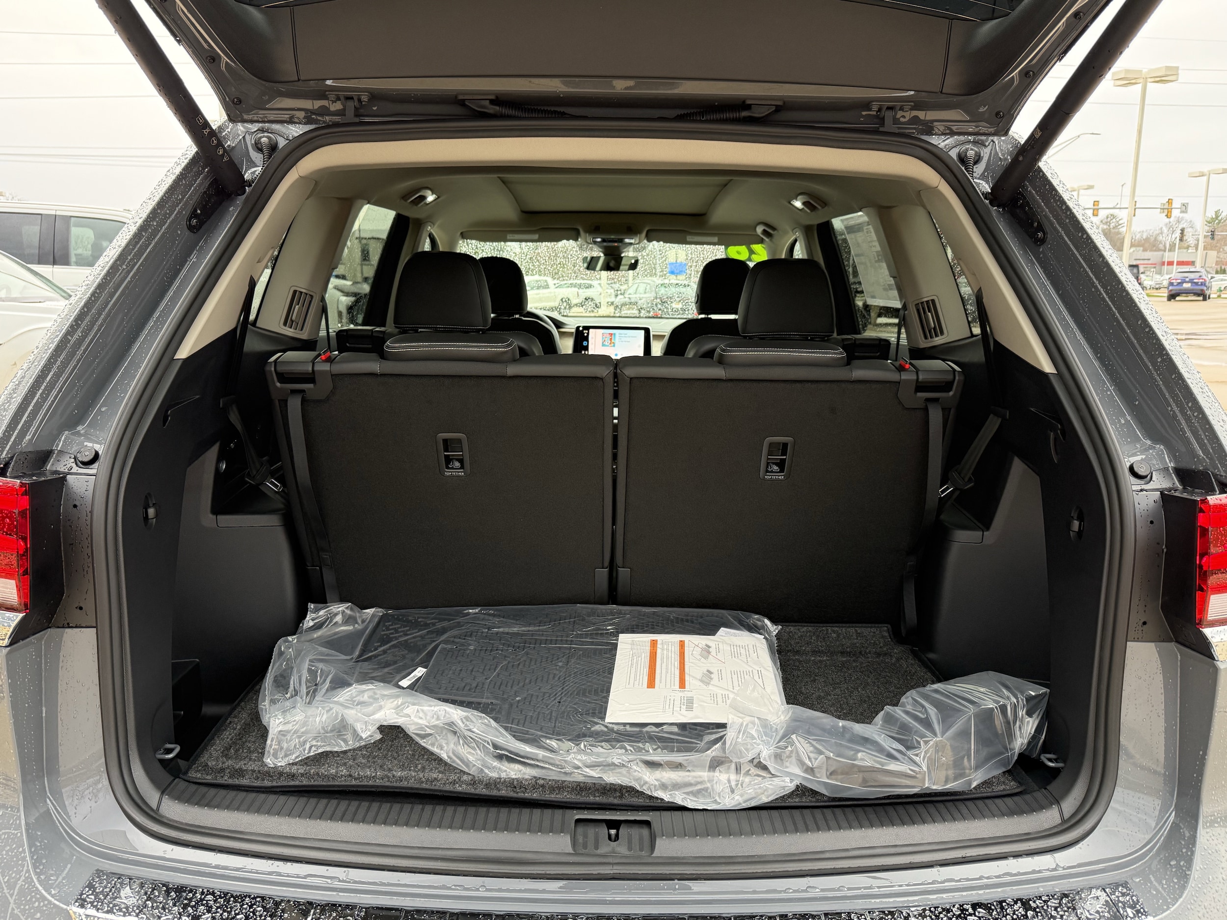 2026 Volkswagen Atlas SE w/Tech - Photo 11