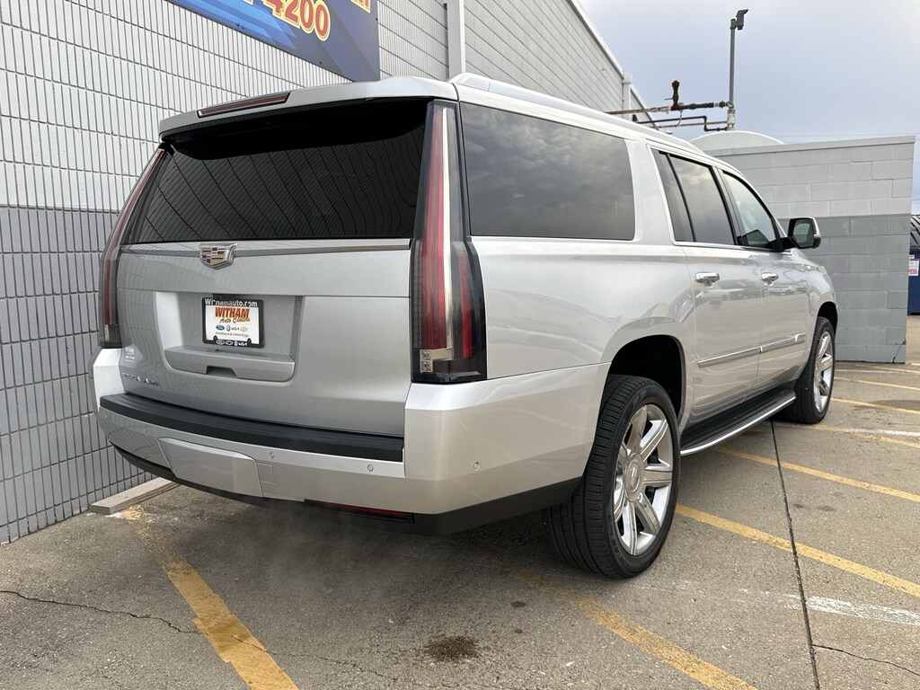 Used 2018 CADILLAC Escalade ESV Luxury SUV