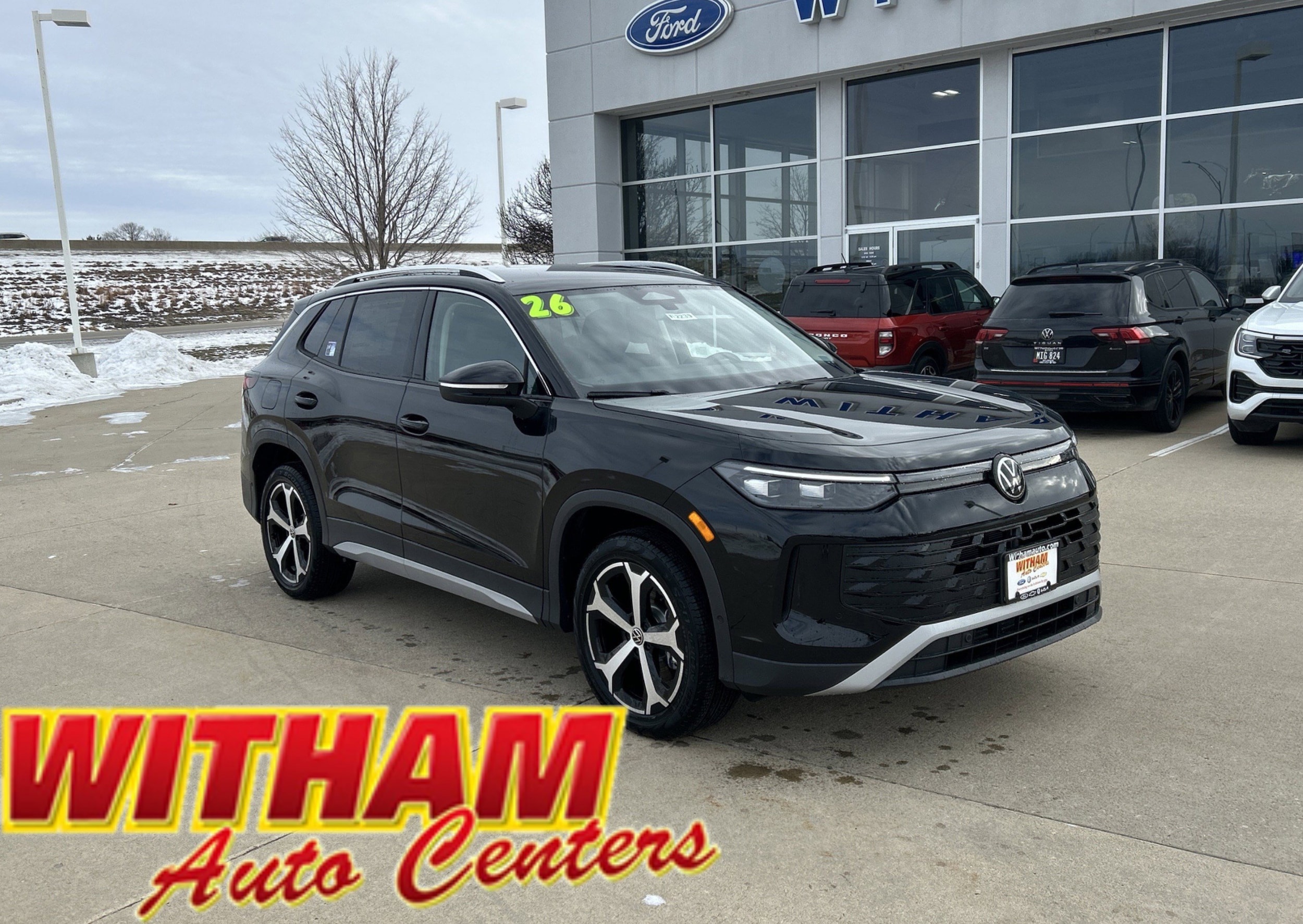 2026 Volkswagen Tiguan SE's photo