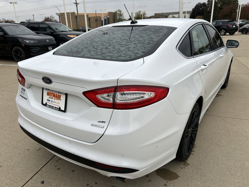 Used 2014 Ford Fusion SE Sedan