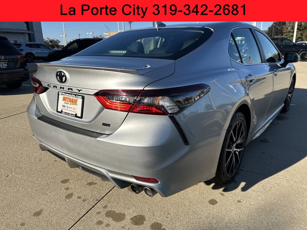Used 2023 Toyota Camry SE Sedan