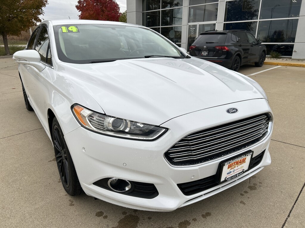 Used 2014 Ford Fusion SE Sedan