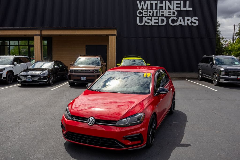 2019 Volkswagen Golf R w/DCC & Navigation 4-door's photo