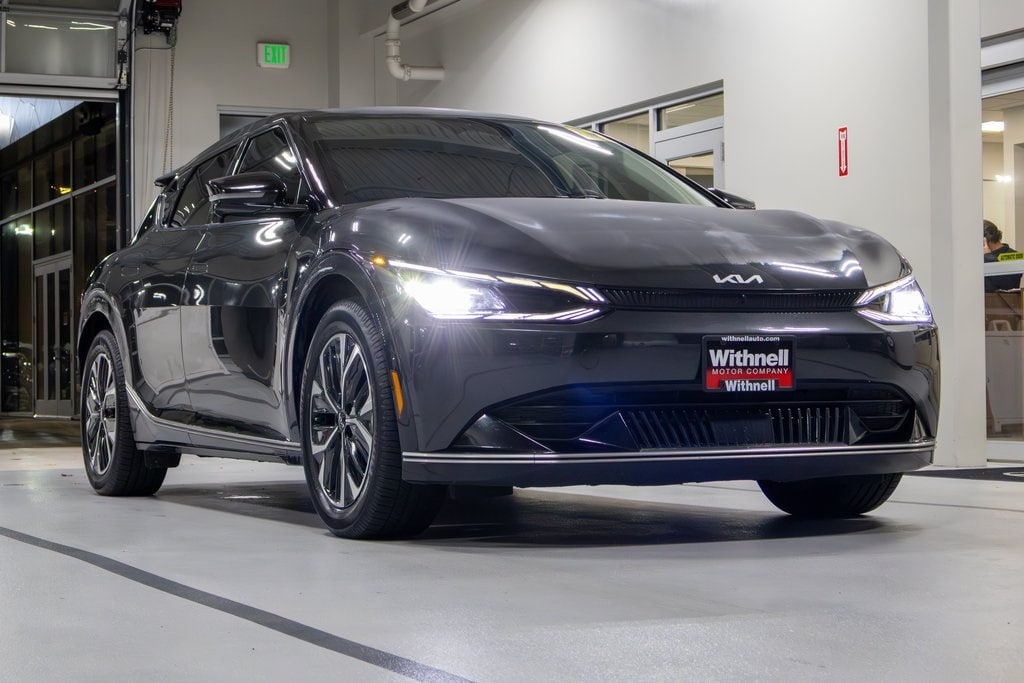 Used 2022 Kia Ev6 Wind with VIN KNDC3DLC5N5036195 for sale in Salem, OR