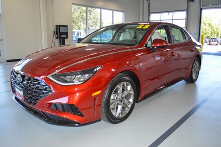 2023 Hyundai Sonata SEL Sedan