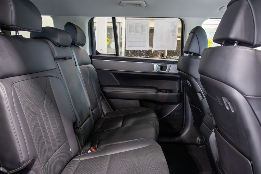 2025 Hyundai Santa Fe SEL - Photo 13