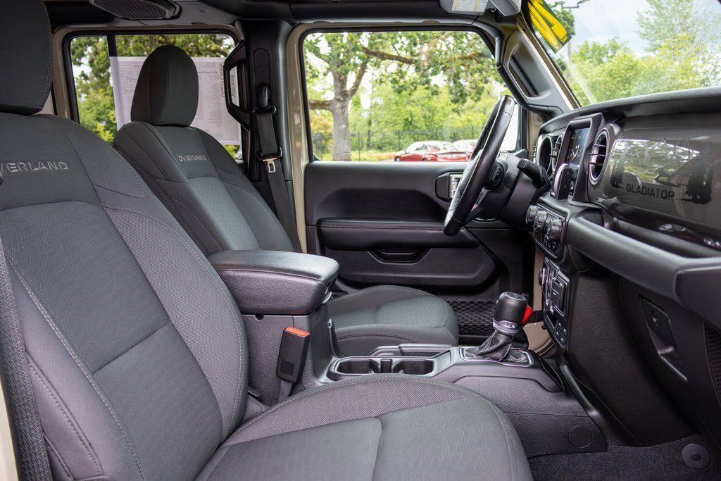 2020 Jeep Gladiator North Edition - Photo 12