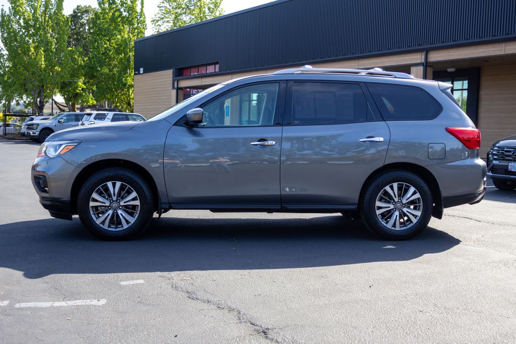 2019 Nissan Pathfinder S - Photo 10