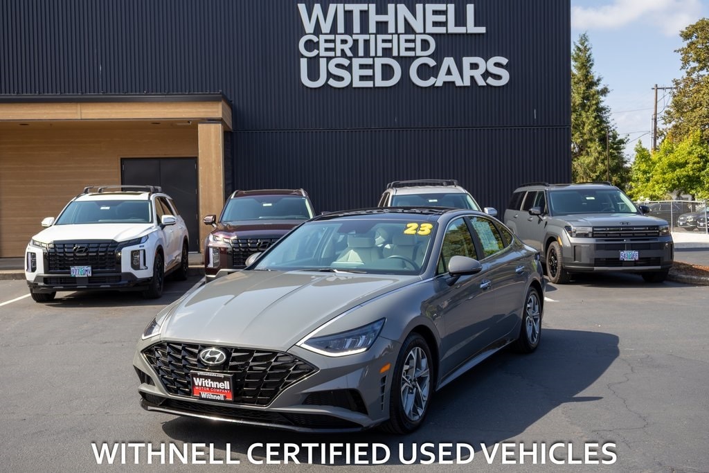 Used 2023 Hyundai Sonata SEL Sedan