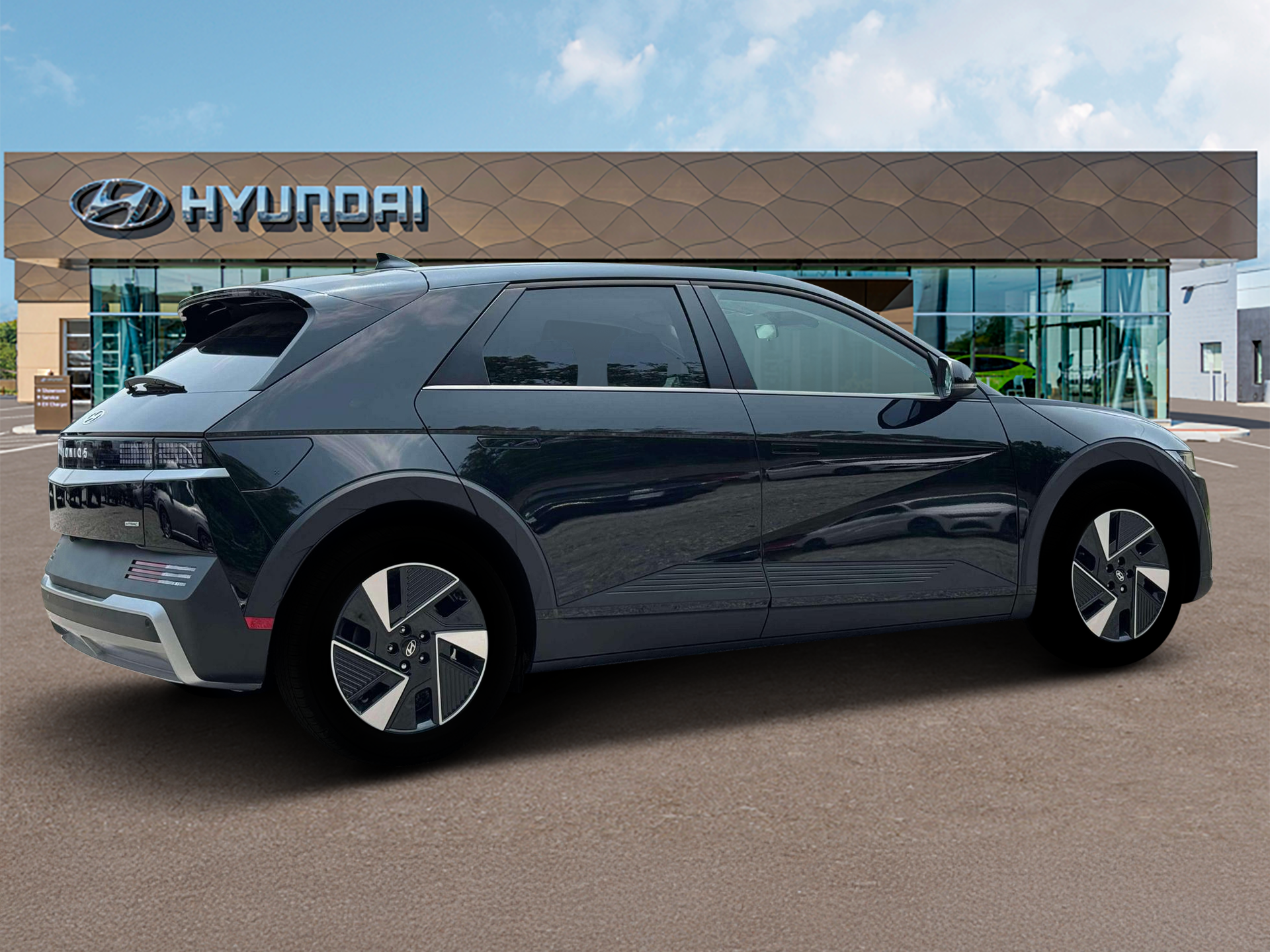 2025 Hyundai IONIQ 5 SE - Photo 8