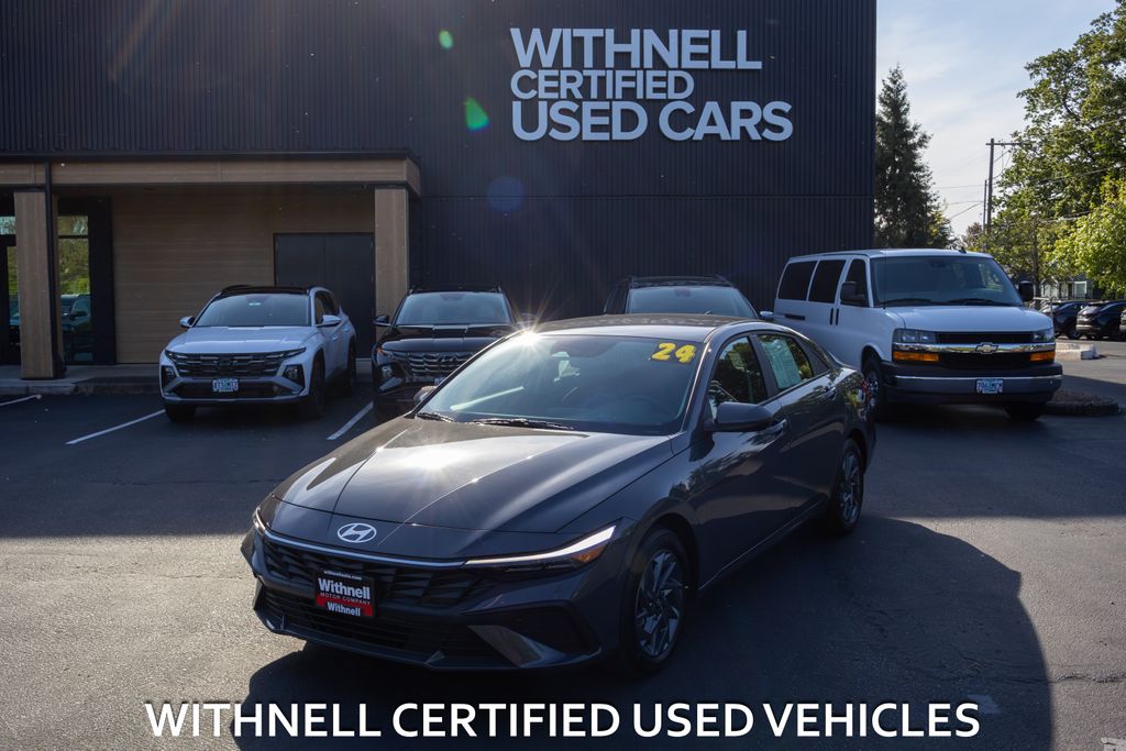 2024 Hyundai Elantra 2.0 SEL IVT's photo