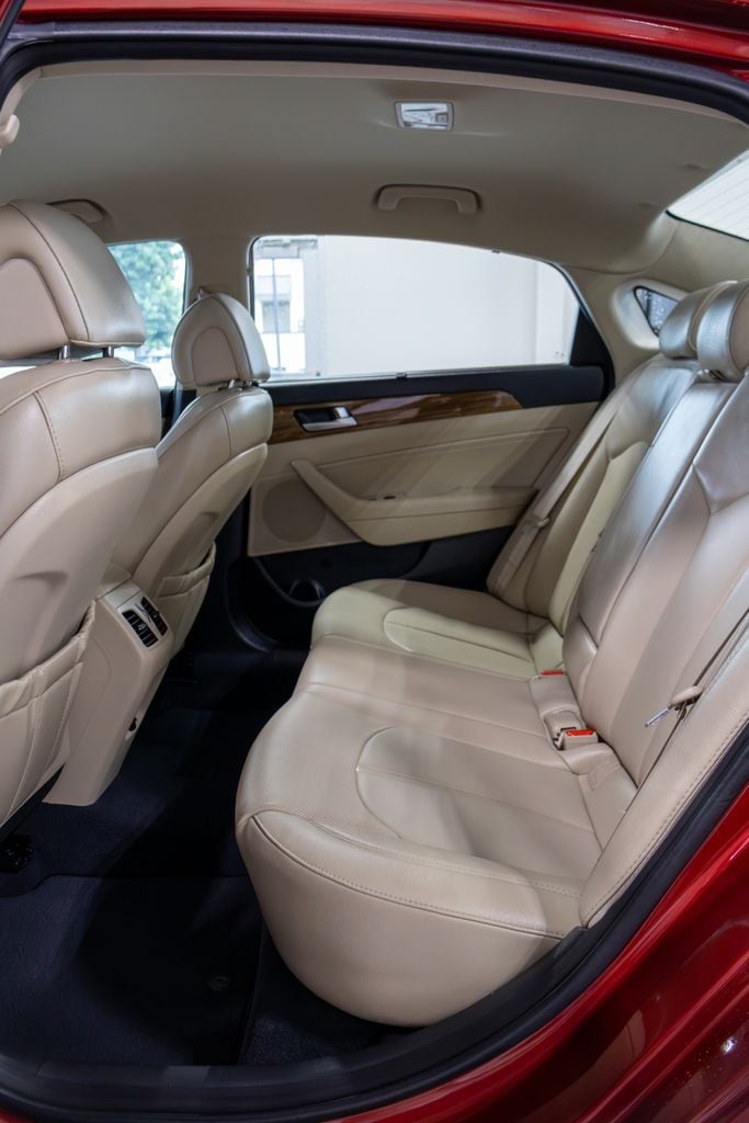 2015 Hyundai Sonata Limited - Photo 14