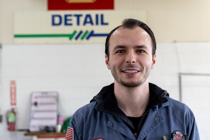 Staff member Andrew Ziebart from ID_4724e7