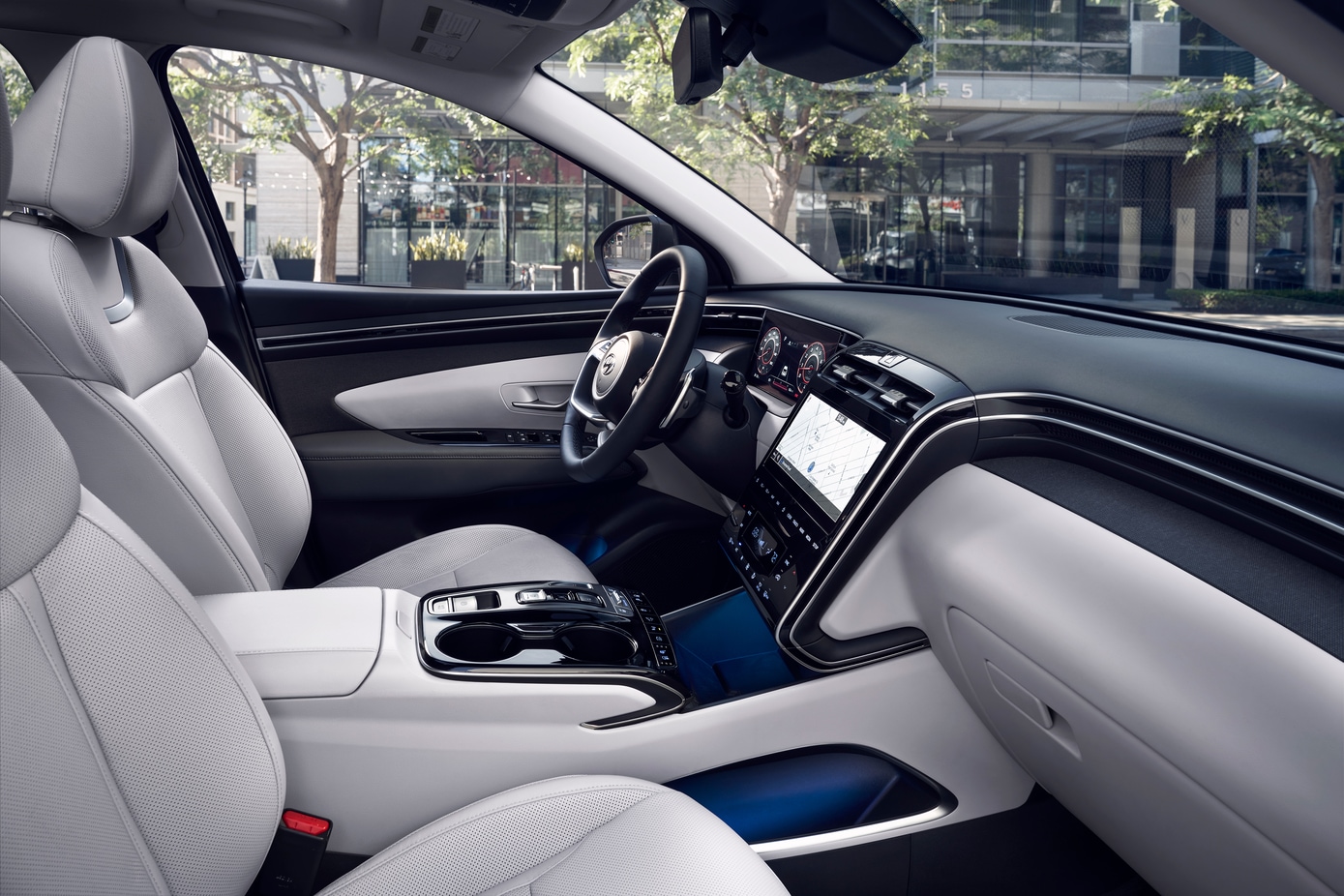 Hyundai Tucson Hybrid Interior