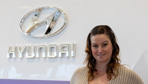 Staff member Heather Stevens from ID_4497f2