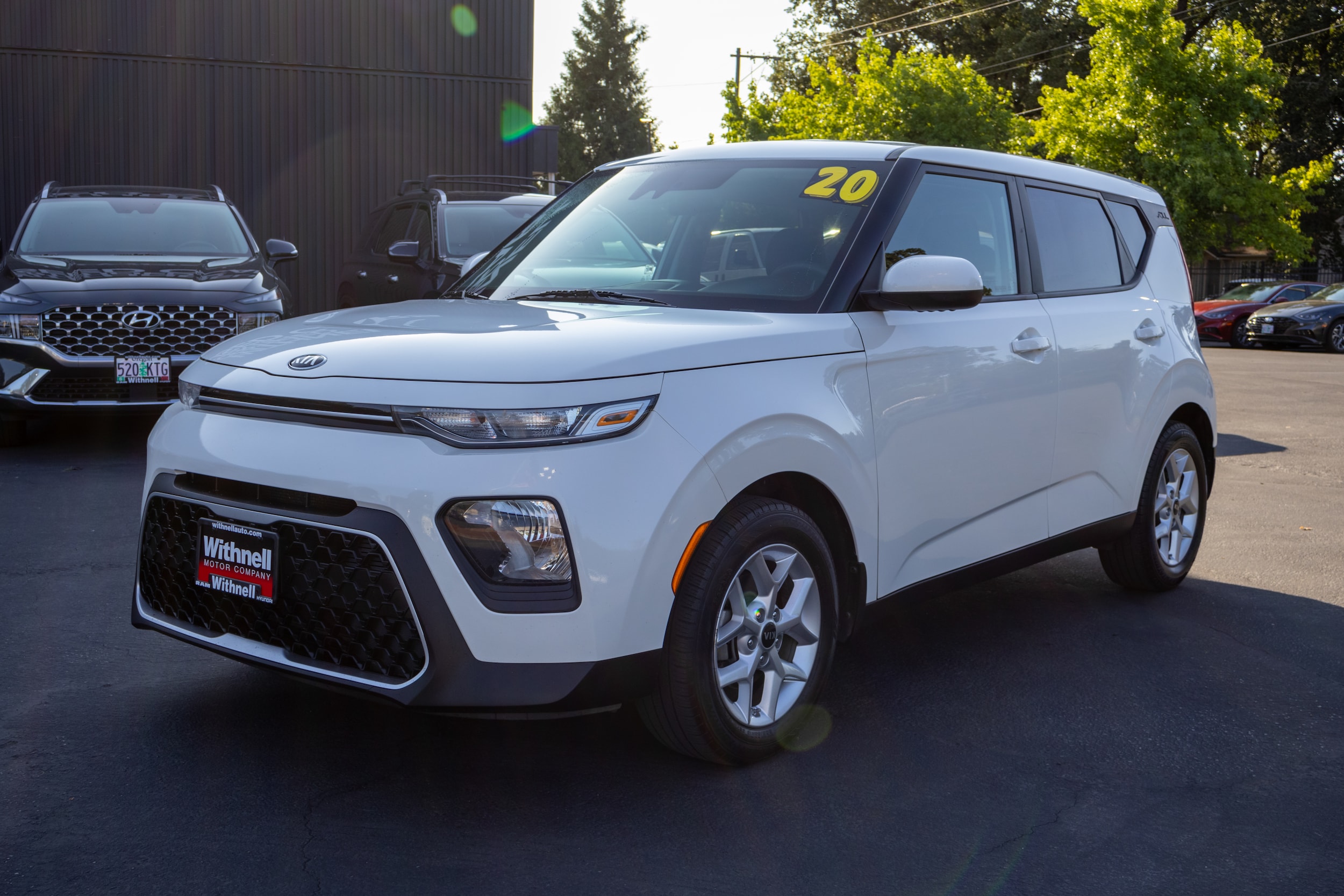 Used 2020 Kia Soul S with VIN KNDJ23AU1L7709047 for sale in Salem, OR