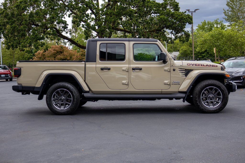 2020 Jeep Gladiator North Edition - Photo 6