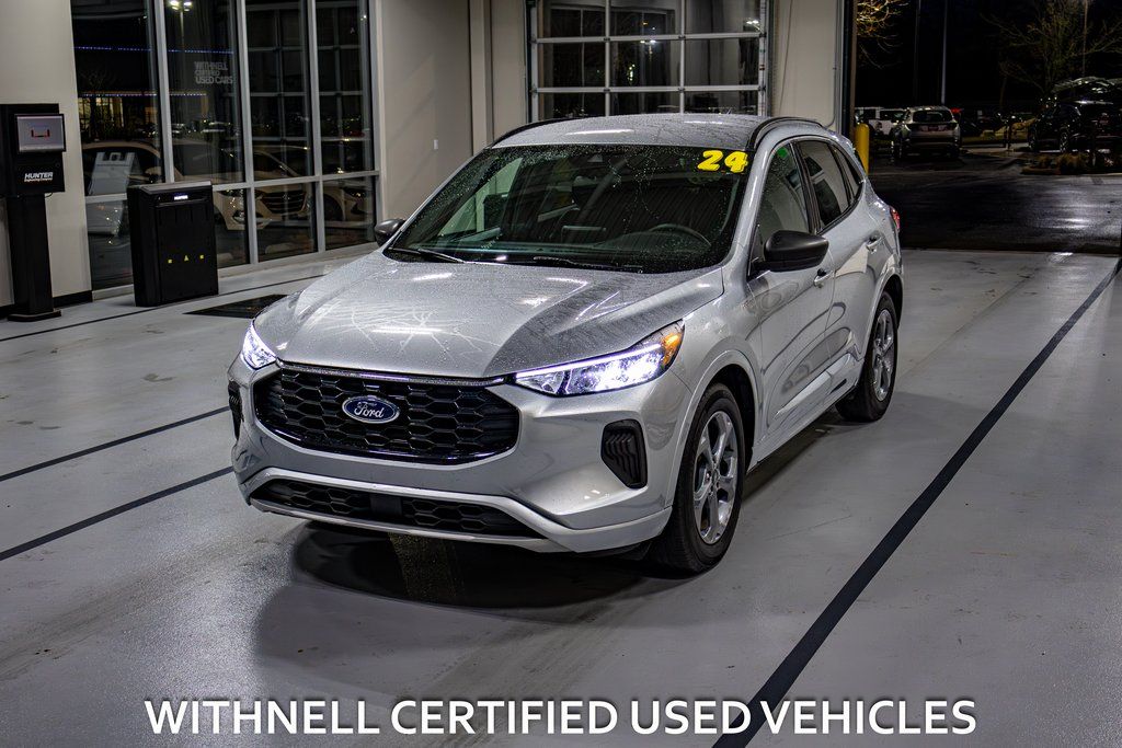 2024 Ford Escape ST-Line