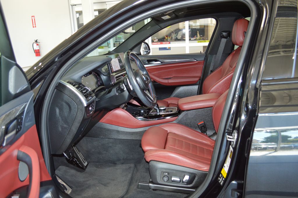 2022 BMW X4 M40i - Photo 9