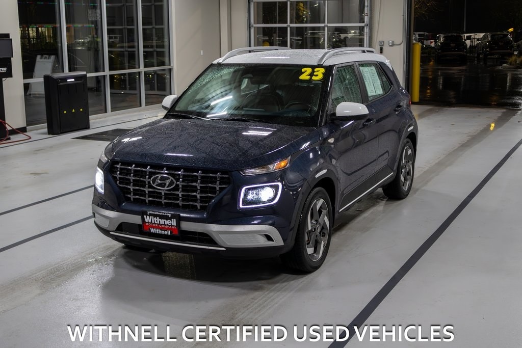 2023 Hyundai Venue Limited's photo