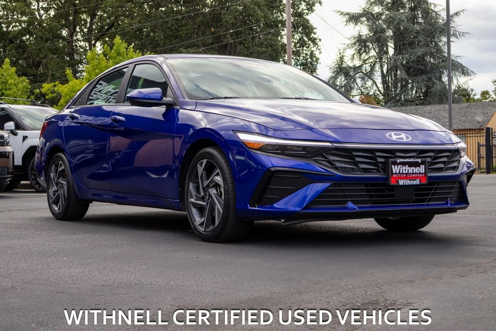 Used 2024 Hyundai Elantra SEL Sedan
