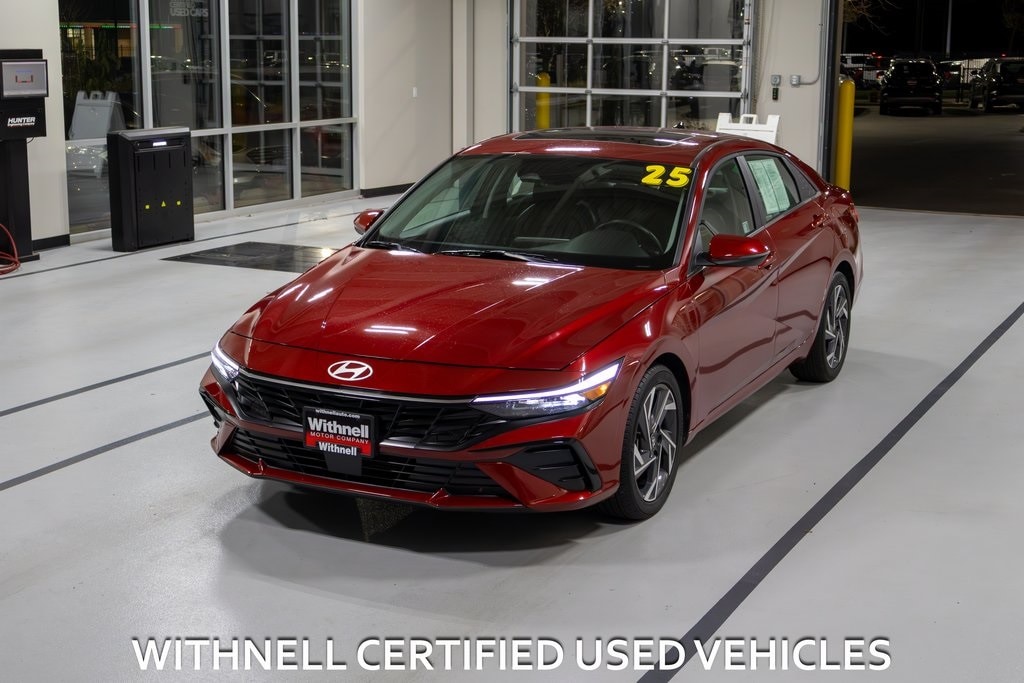 2025 Hyundai Elantra Sedan 