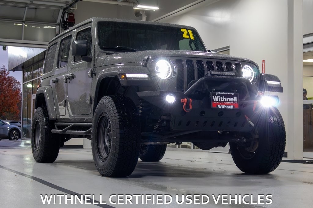 Used 2021 Jeep Wrangler Unlimited Sahara Altitude SUV