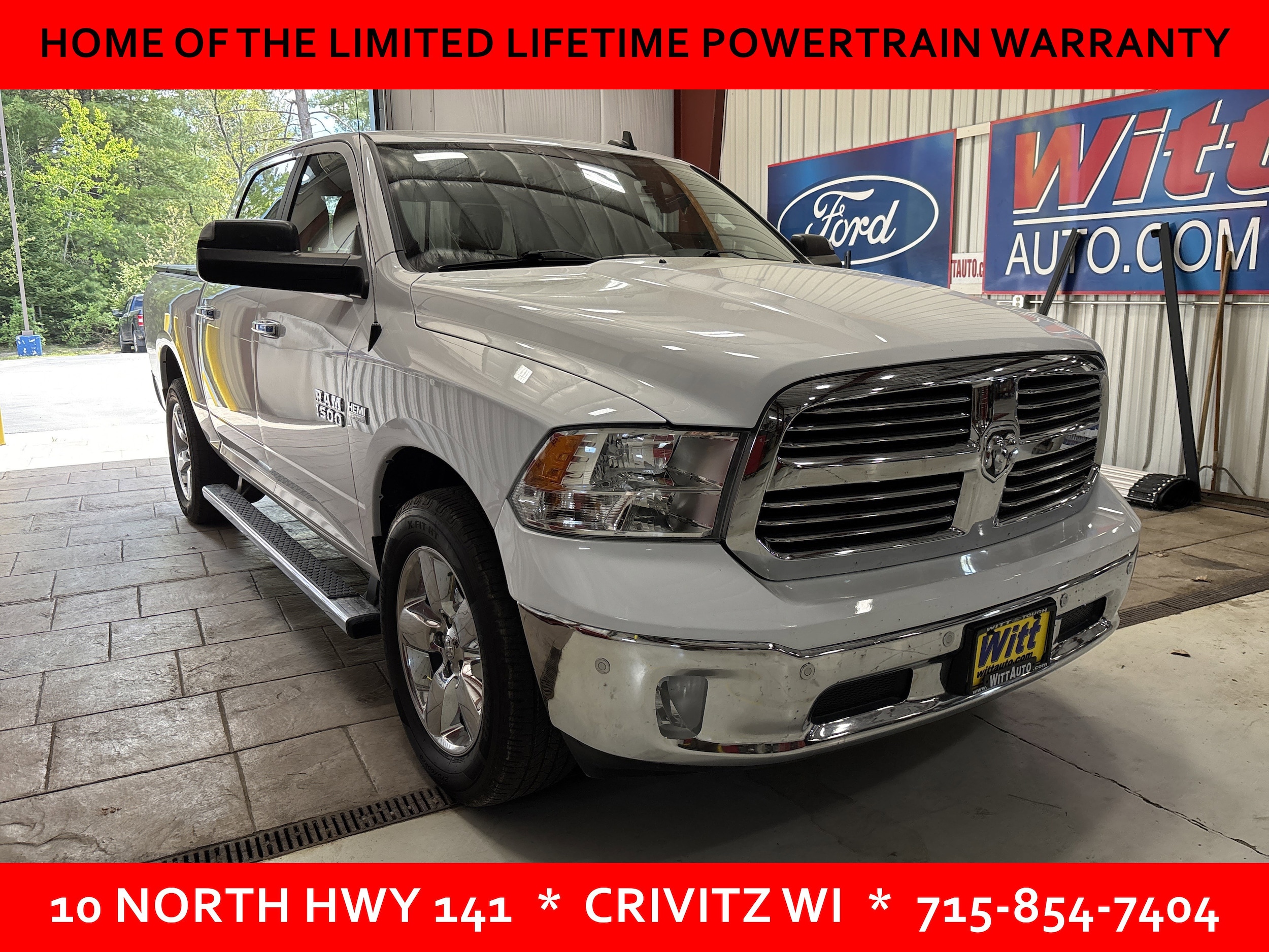 2016 RAM 1500 Big Horn 4x4 Crew Cab 5'7's photo