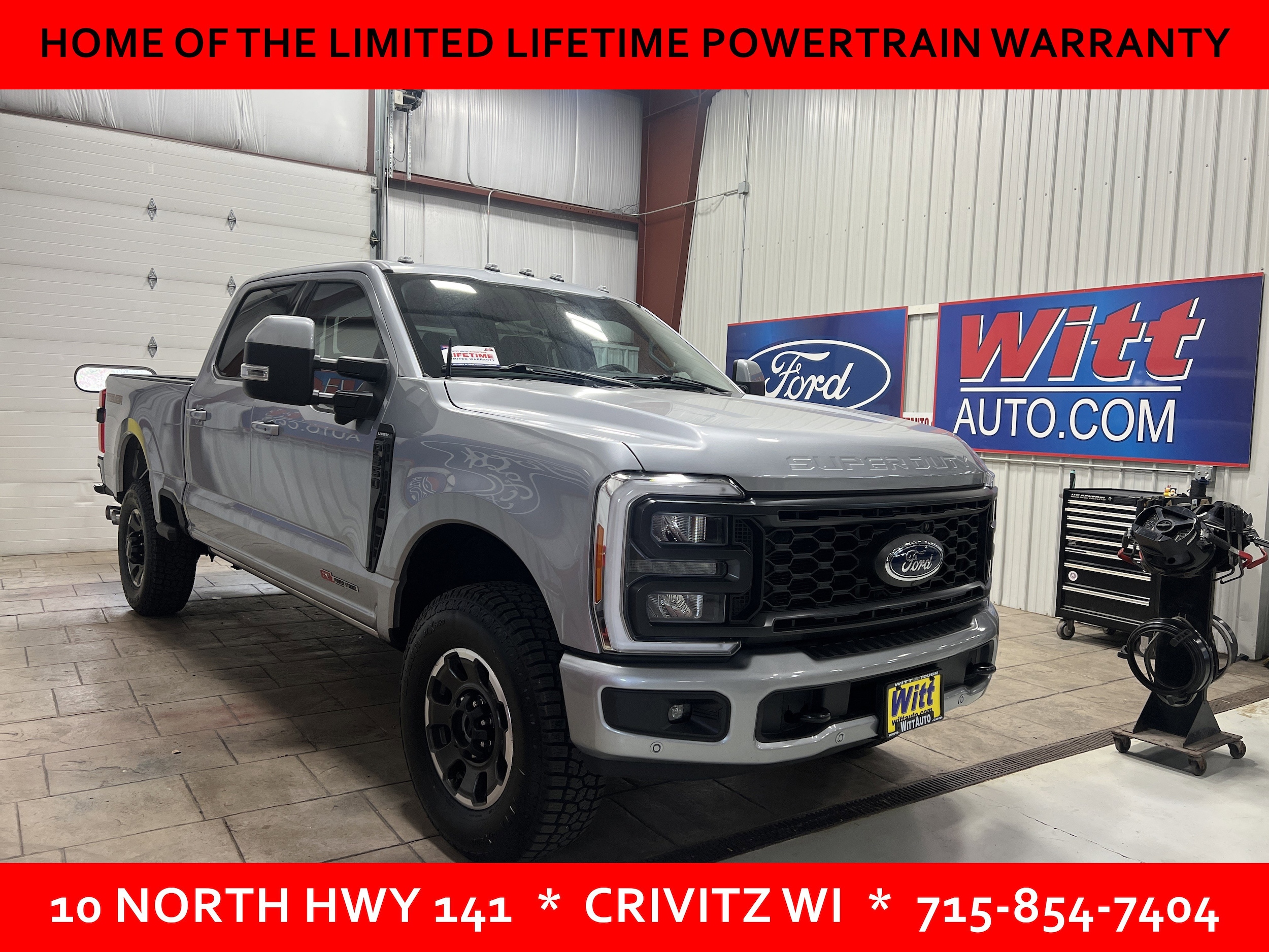 2023 Ford F-350 Super Duty Lariat's photo