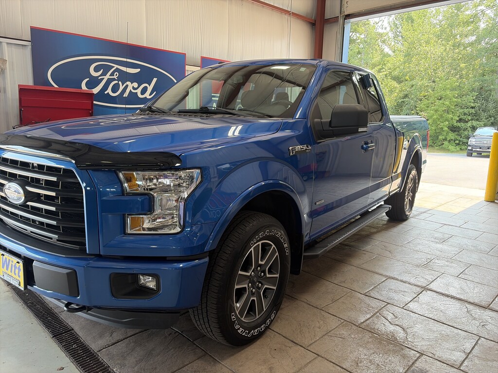 Used 2016 Ford F-150 XLT 4WD SuperCab 145 XLT