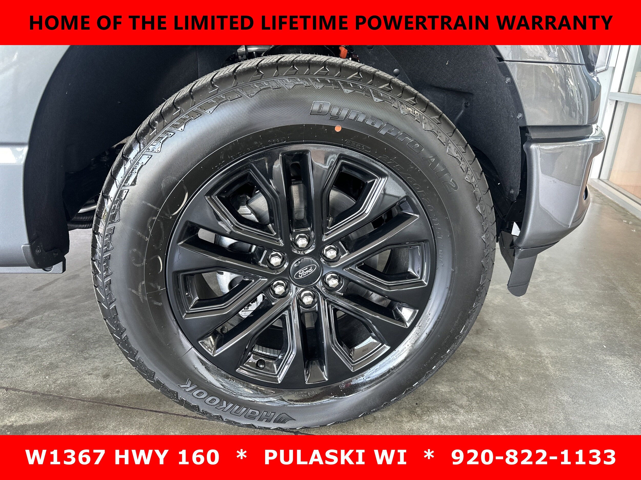 2025 Ford F-150 Lariat photo 2