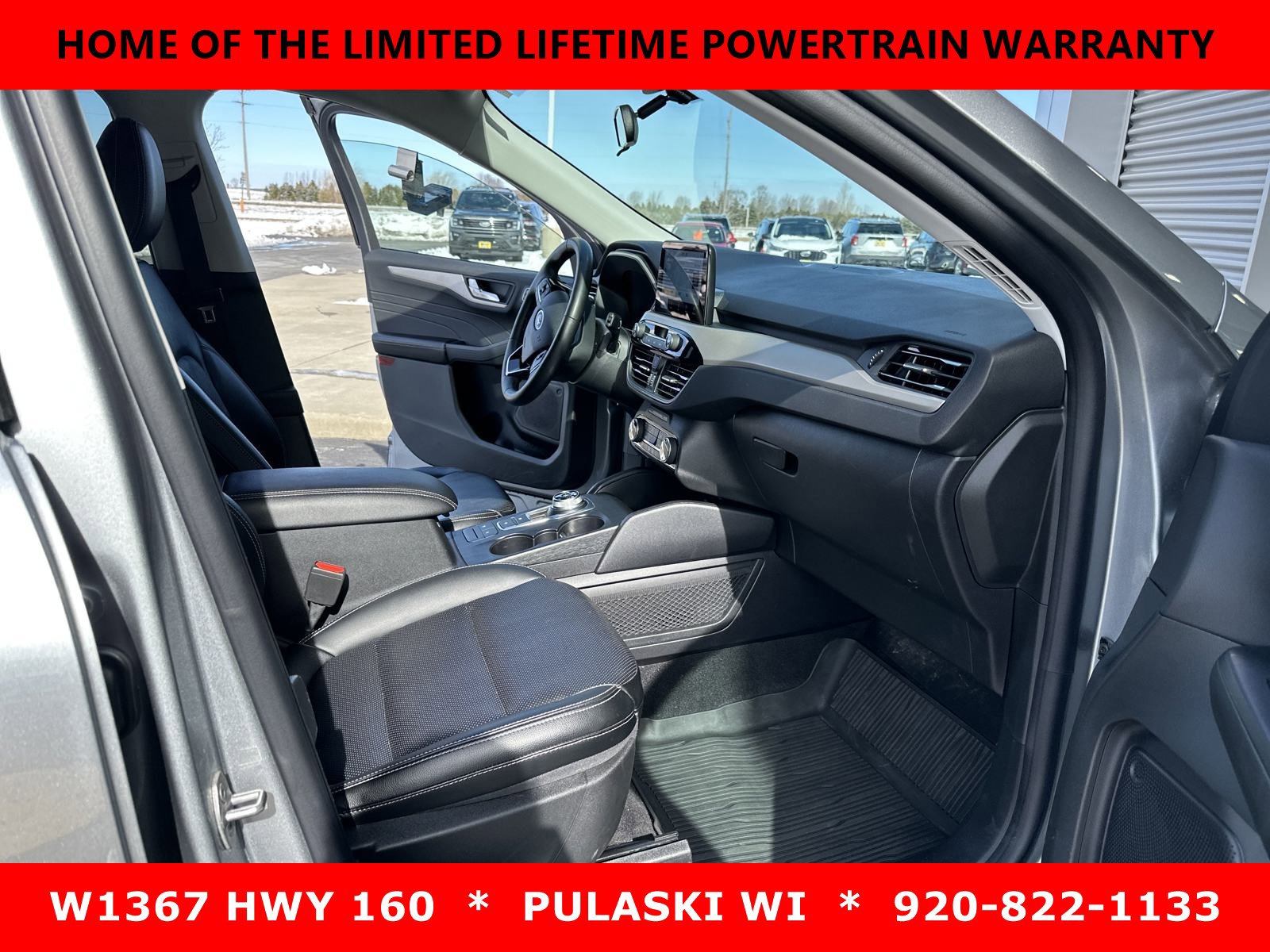 2022 Ford Escape SEL photo 4