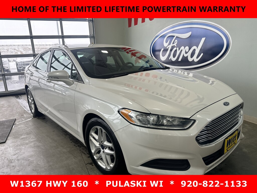 Used 2016 Ford Fusion SE Sedan