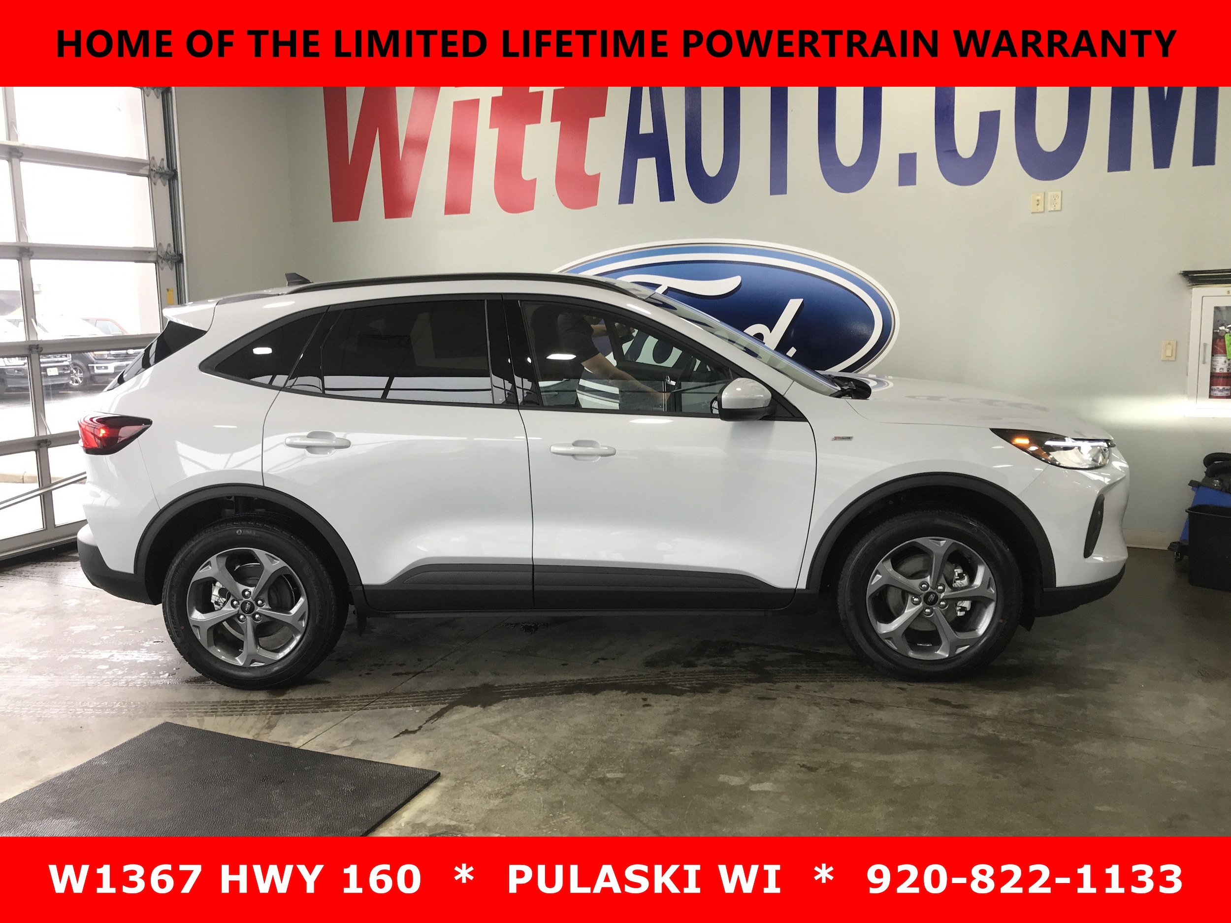 2026 Ford Escape ST-Line Select AWD 2.0L's photo