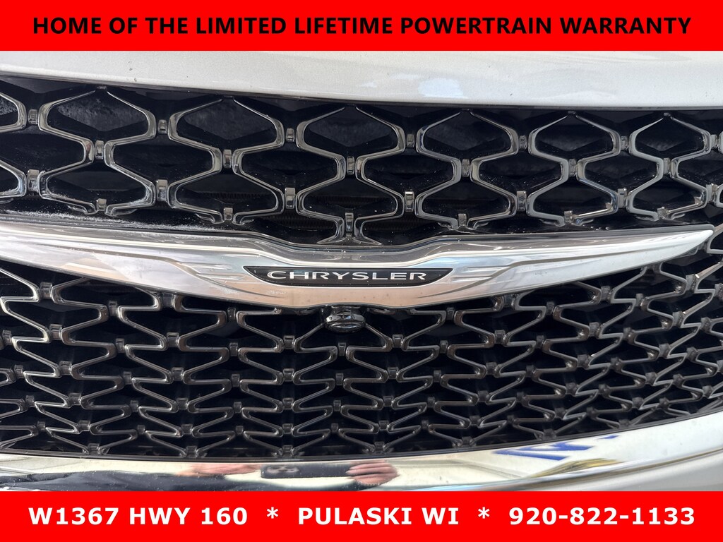 Used 2023 Chrysler Pacifica Touring L Touring L FWD